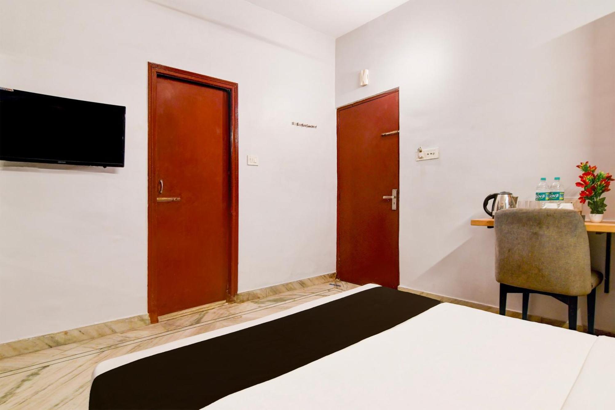 Super Hotel O Picnic Garden Formerly Amaris Stay Kolkata Ngoại thất bức ảnh